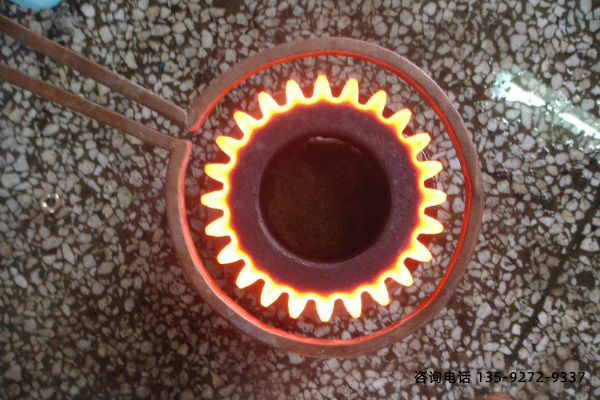 中频大香蕉手机在线视频淬火机-可依据客户的生产加工要求(图2)