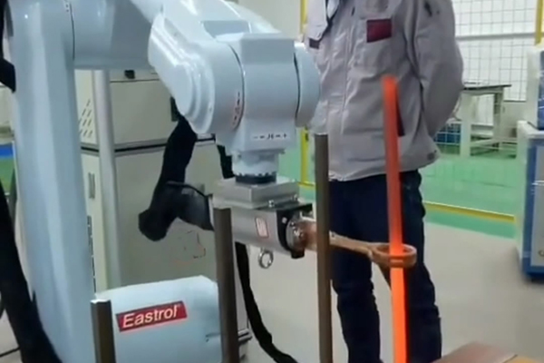 手持式大香蕉手机在线视频加热设备 配合机械手臂实现自动化加热