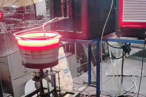 高频大香蕉手机在线视频退火设备对不锈钢蒸煲退火拉伸