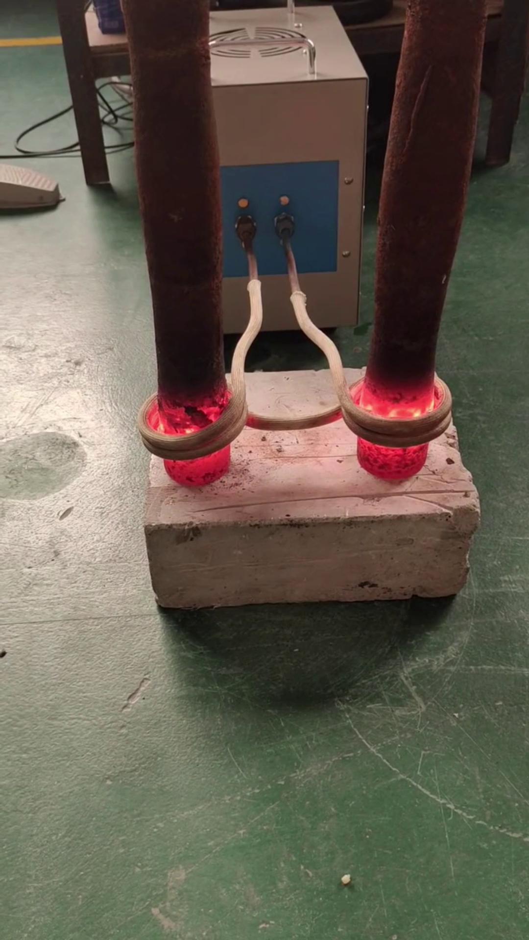 钢铁棒料端头局部加热用高频大香蕉手机在线视频加热设备