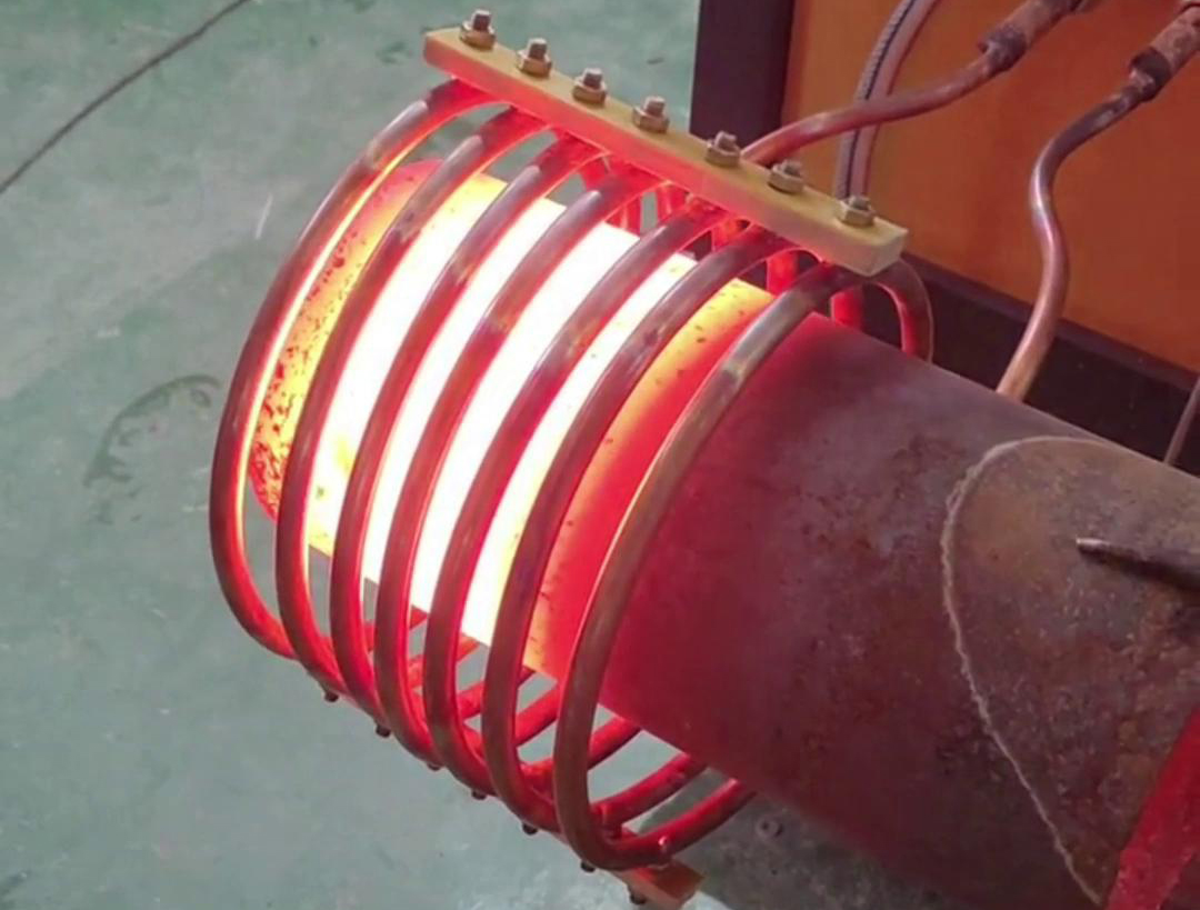 与传统的焊接方式相比，高频加热封口具有许多独特的优势，因此在工业生产中得到了广泛的应用(图2)