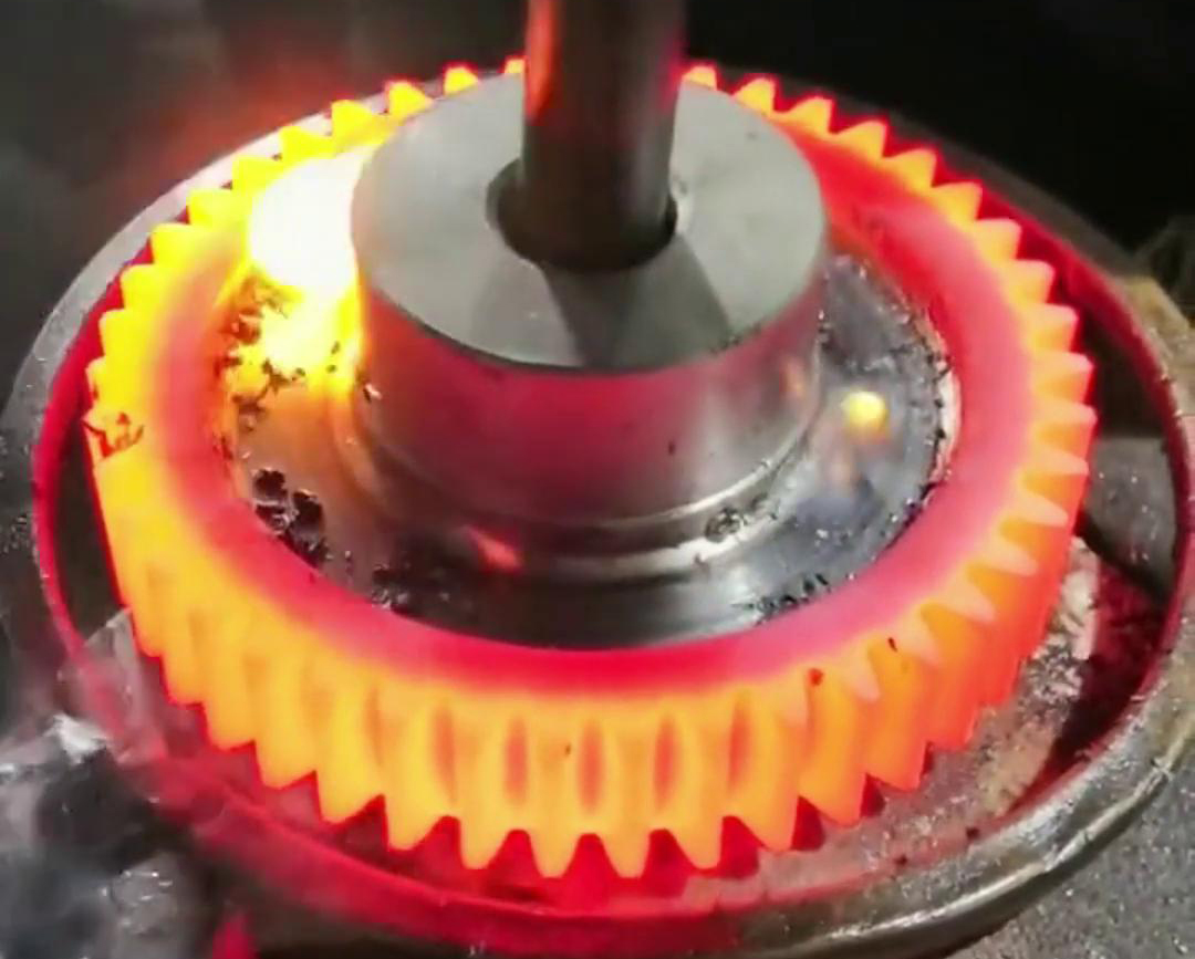 高频大香蕉手机在线视频加热久久大香蕉久久可根据客户的具体需求进行定制化设计齿轮淬火