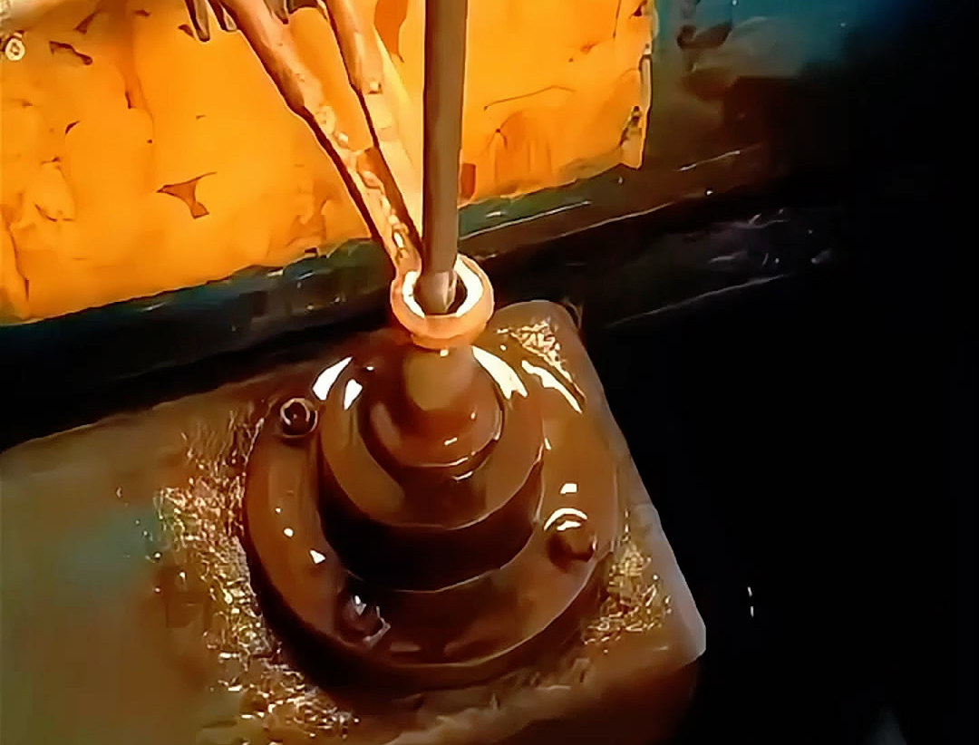 高频淬火机用于各种钢锉刀、磨刀棒、锤刀等刀具的热处理