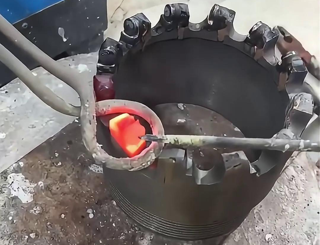 使用高频焊机对钻头合金进行焊接，需要遵循一系列步骤来确保完成焊接