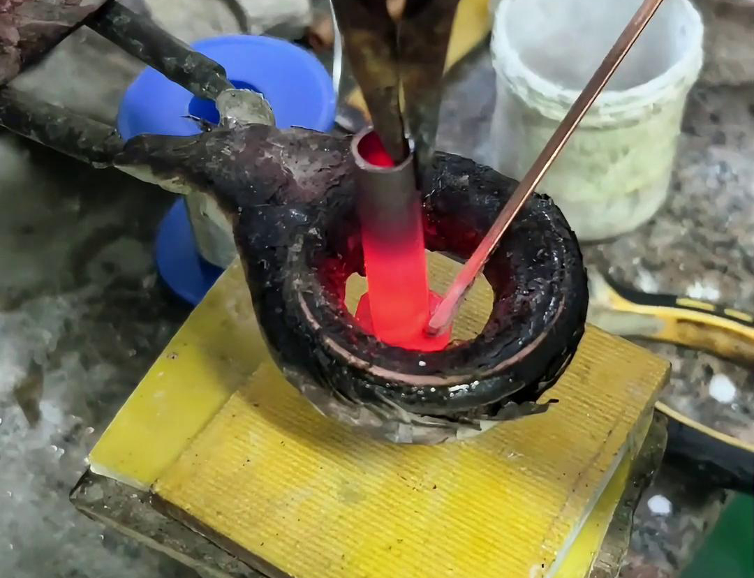 铜管焊接不用愁，高频焊机来解忧