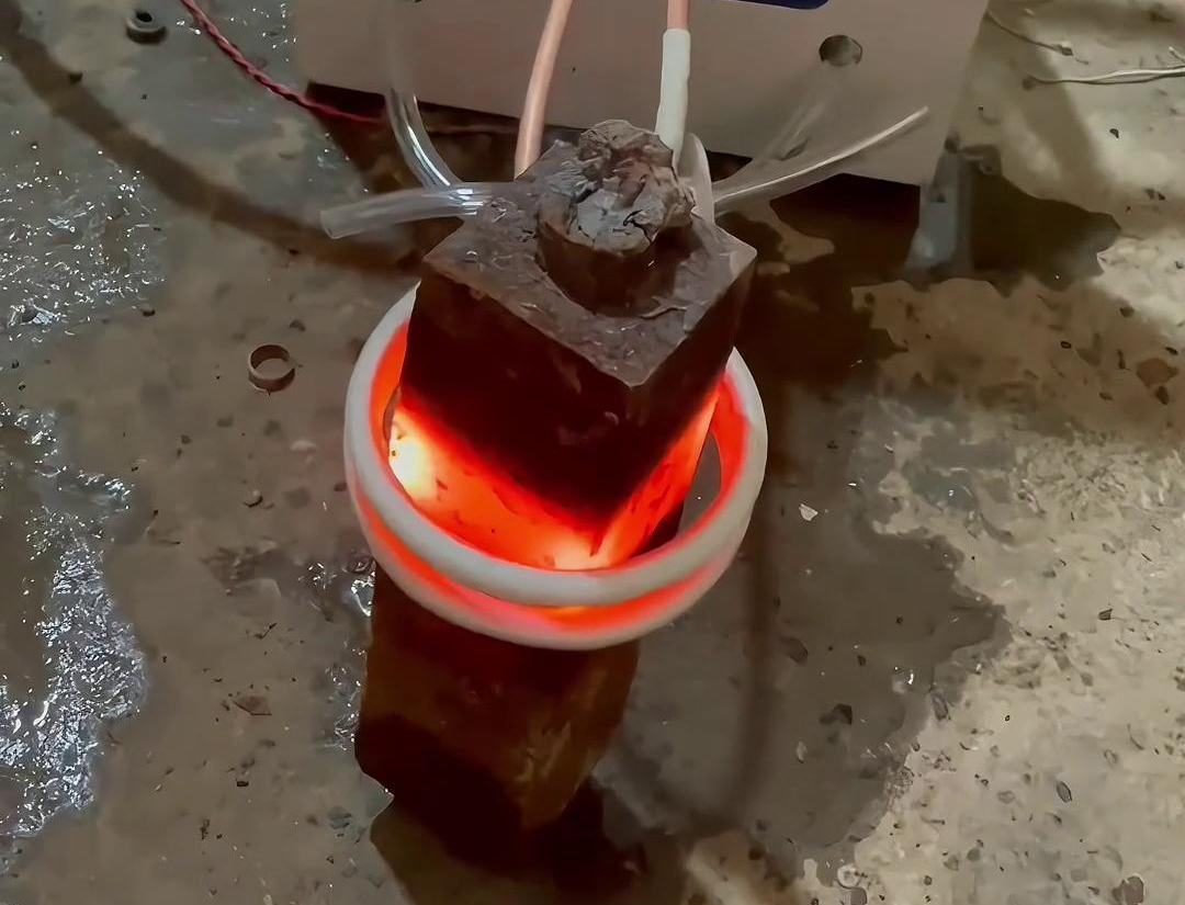 超音频大香蕉手机在线视频加热设备在金属棒材料加工领域具有广泛的应用