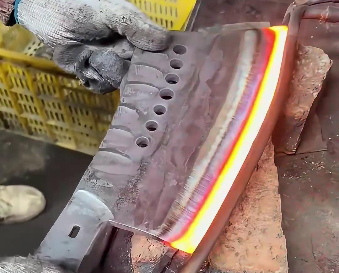 菜刀为什么要淬火热处理，而且还是用高频淬火机去做淬火