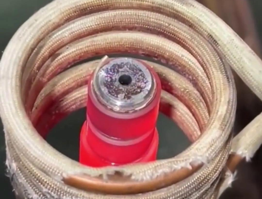 高频钎焊机适用于不锈钢焊接工艺，如管道、容器、结构件等