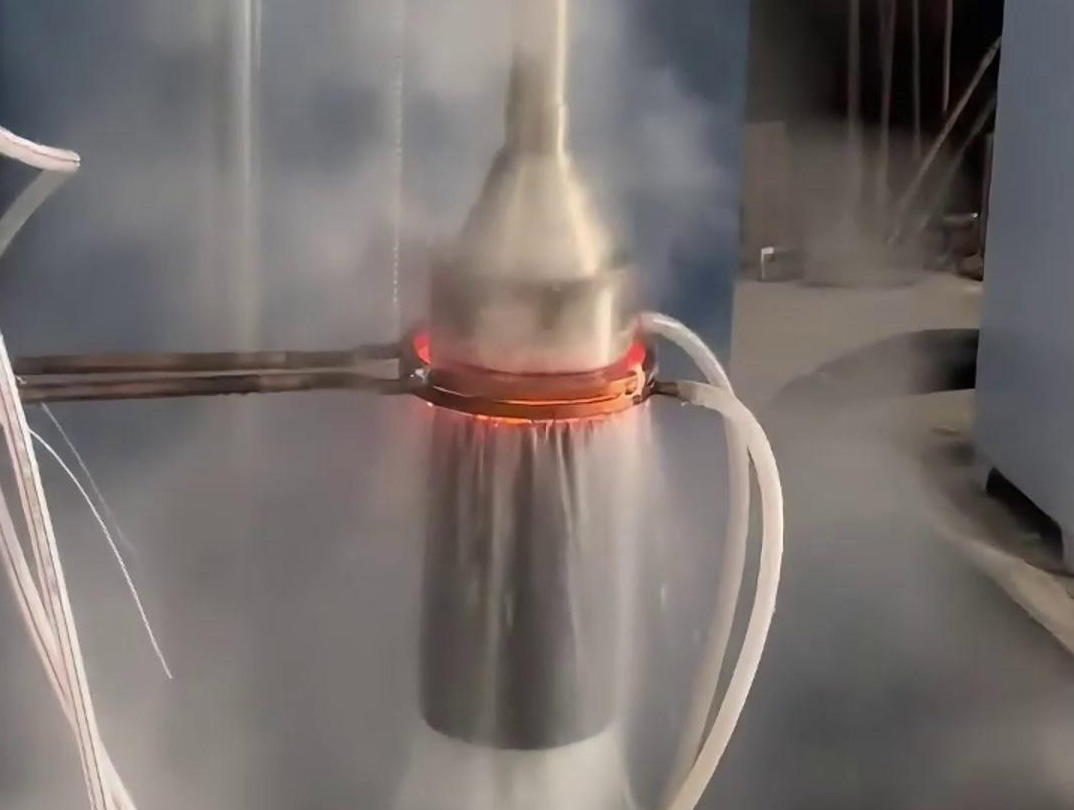 轴久久大香蕉久久集成了加热、淬火和冷却三大功能