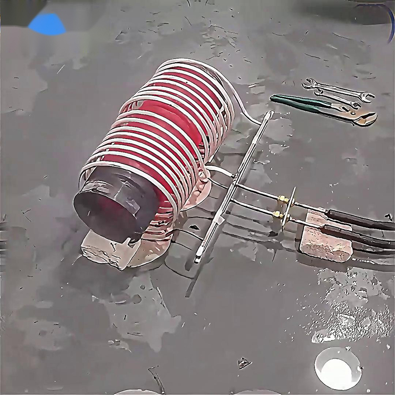 中频大香蕉手机在线视频加热设备对直径180mm、长度300mm的钢管进行加热测试