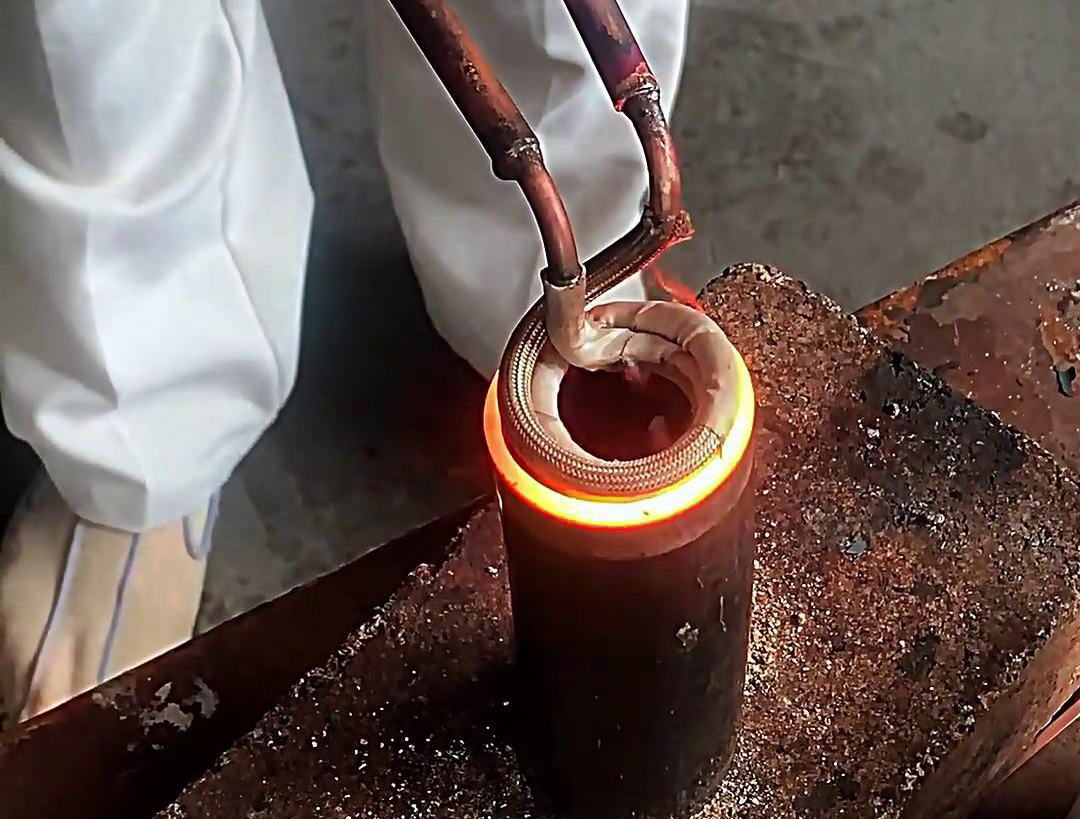 手持式高频加热机工业生产模式向“灵活、高效、绿色”转型的标志性设备