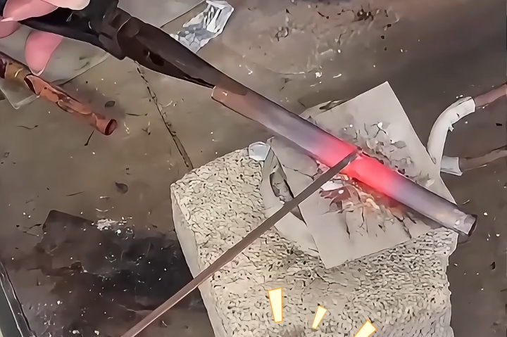 有求必应！粉丝想看的铜管平焊来了 高频机平焊铜管全过程