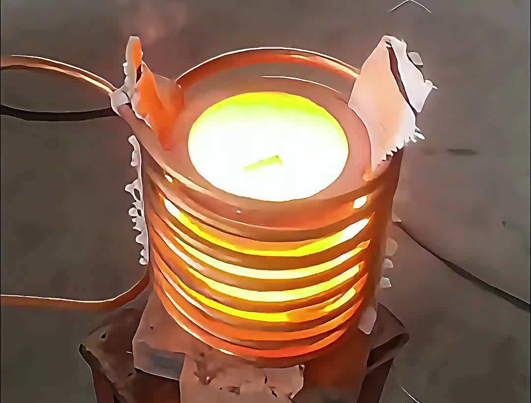 标准5公斤熔炼炉，可以采用专用的熔炼大香蕉手机在线视频加热电源作