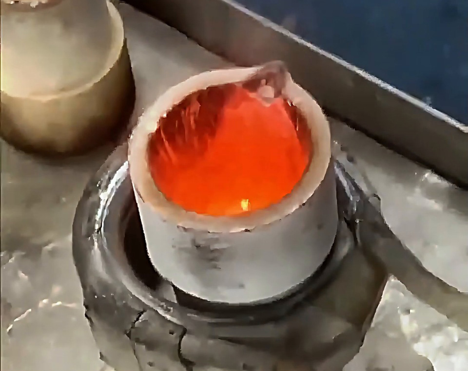 220V家用电源熔金自由！海瑞拓小型高频熔炼炉，黄金熔炼安全高效零损耗