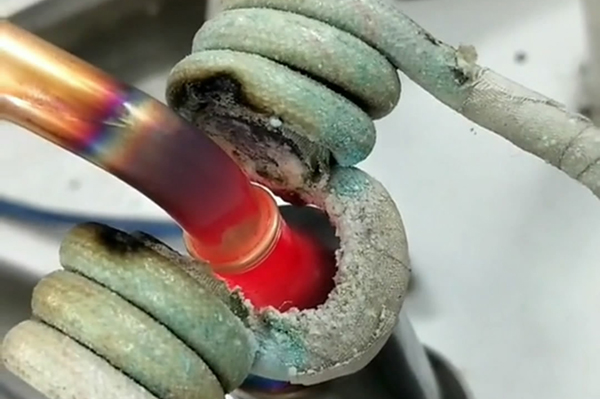 不锈钢管和铜管钎焊在一起，异种金属焊接用高频焊机