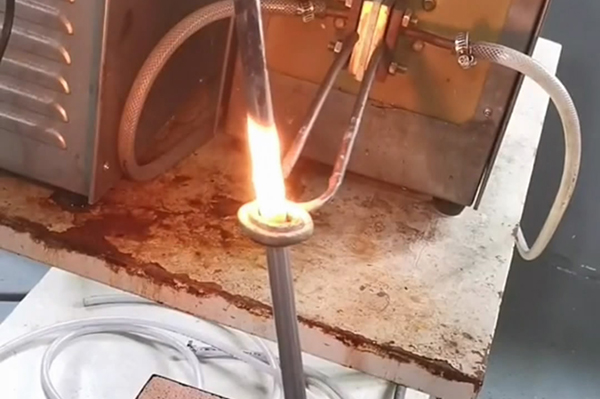 高频大香蕉手机在线视频加热电源与负载匹配