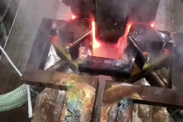 牵引轮淬火用中频久久大香蕉久久