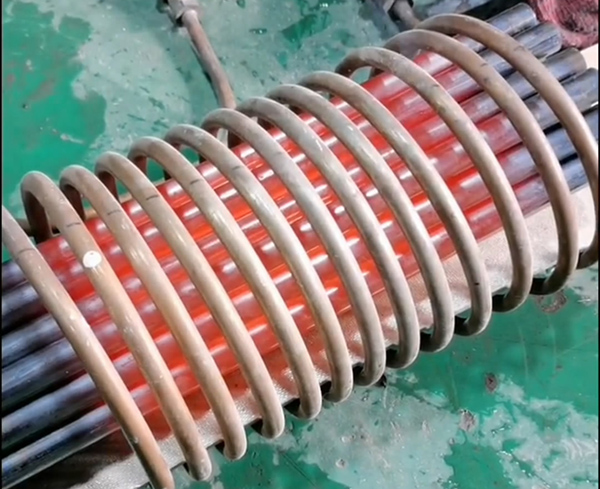 高频大香蕉手机在线视频加热电源匹配功率与负载匹配控制