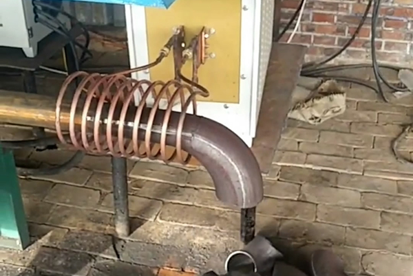 中频大香蕉手机在线视频加热弯管机组对质处理工艺参数的选择