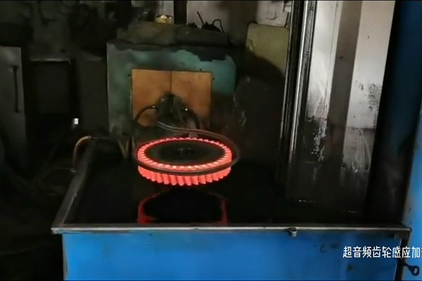 数控淬火机床，高频齿轮久久大香蕉久久